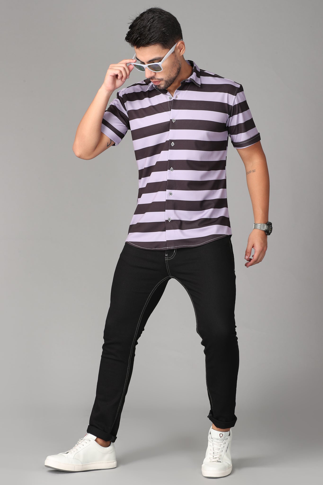 Stretchable fabric in black and violet color Slim Fit