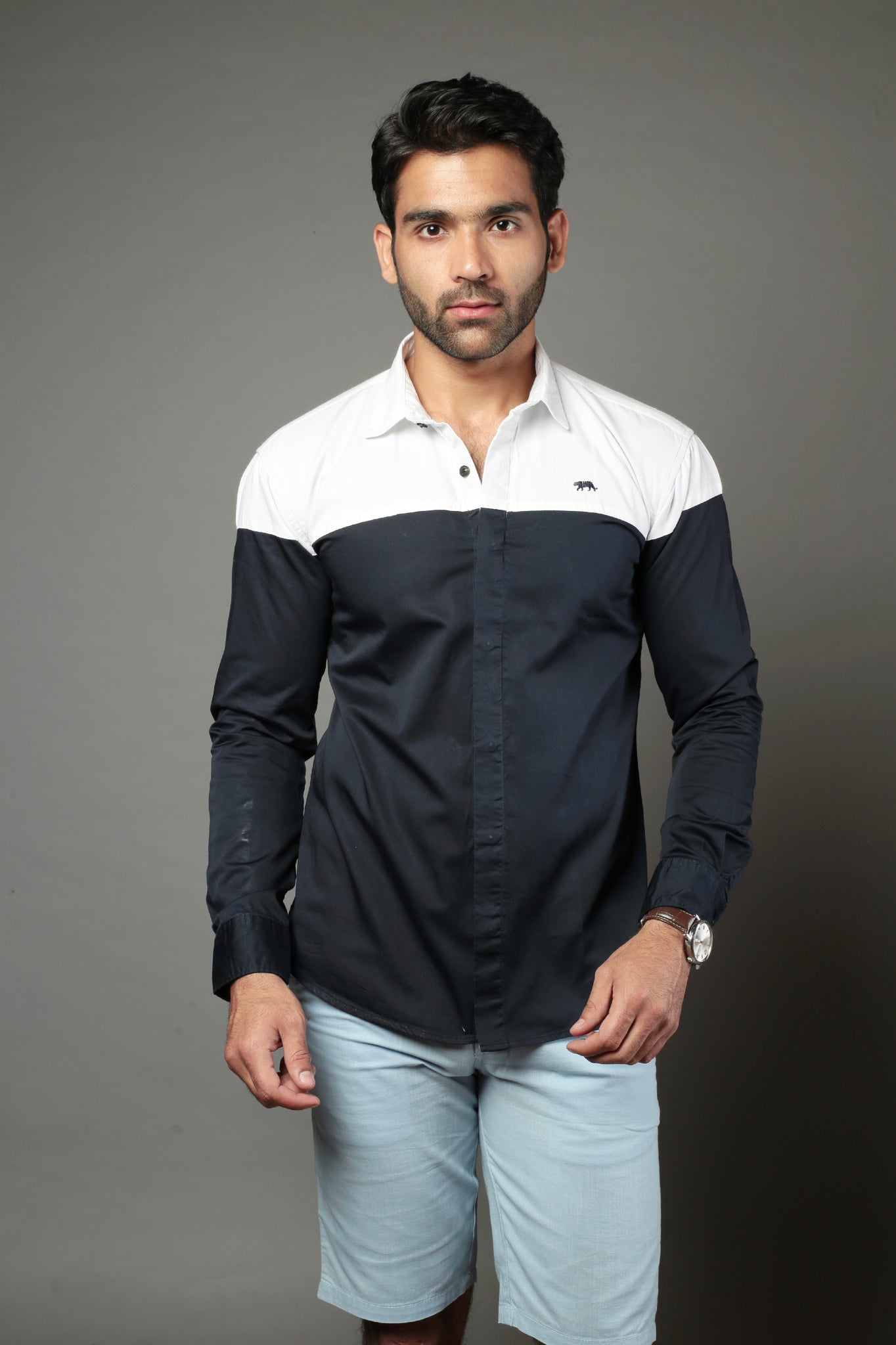 White & Black Color Blocked Slim Fit Casual Shirt