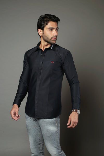 Men Solid Navy Blue Color With Collar Strip Slim Fit Casual Shirt