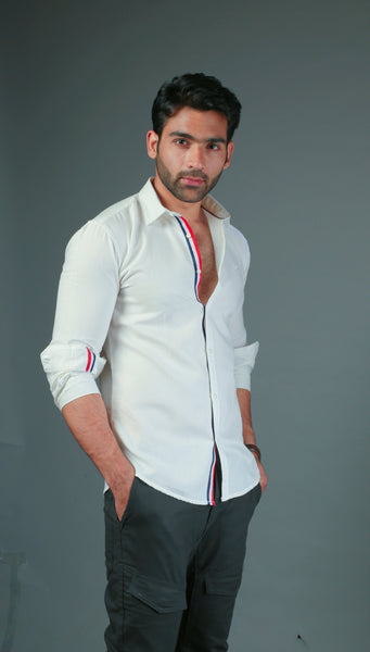 Men Solid White With lace Strip Slim Fit Casual Shirt
