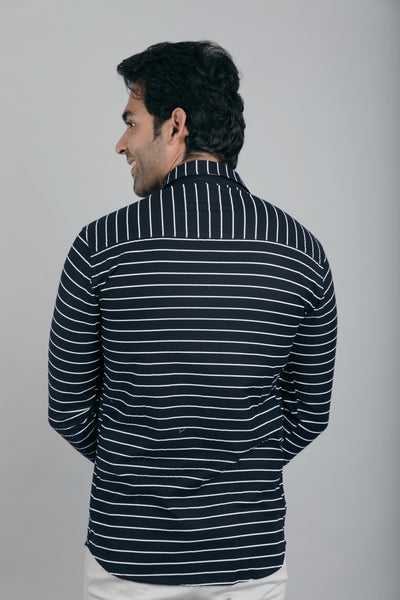 Men black and white diagonal Stripe Slim Fit Casual Shirt