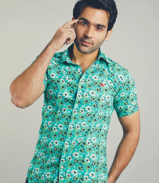 Men Green flower print Slim Fit Casual Shirt