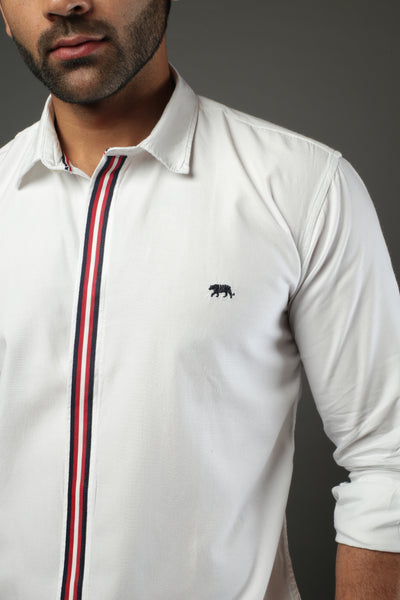 Men Solid White color with lace strip Slim Fit Casual Shirt