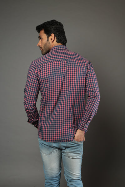 Men Small Checks Slim Fit Casual Shirt
